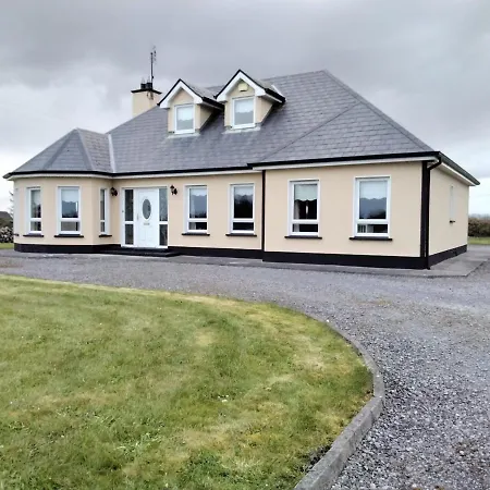 Warm And Welcoming Family * Ballinrobe