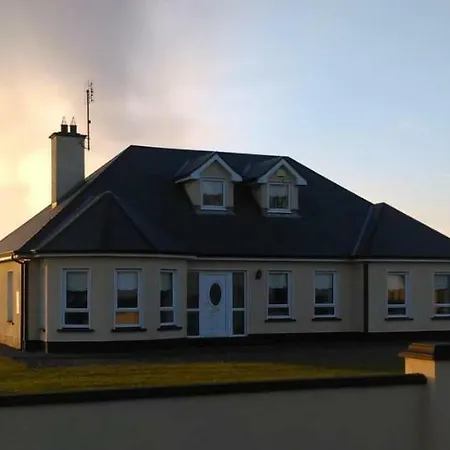 Warm And Welcoming Family Holiday home